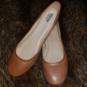 Brown flats